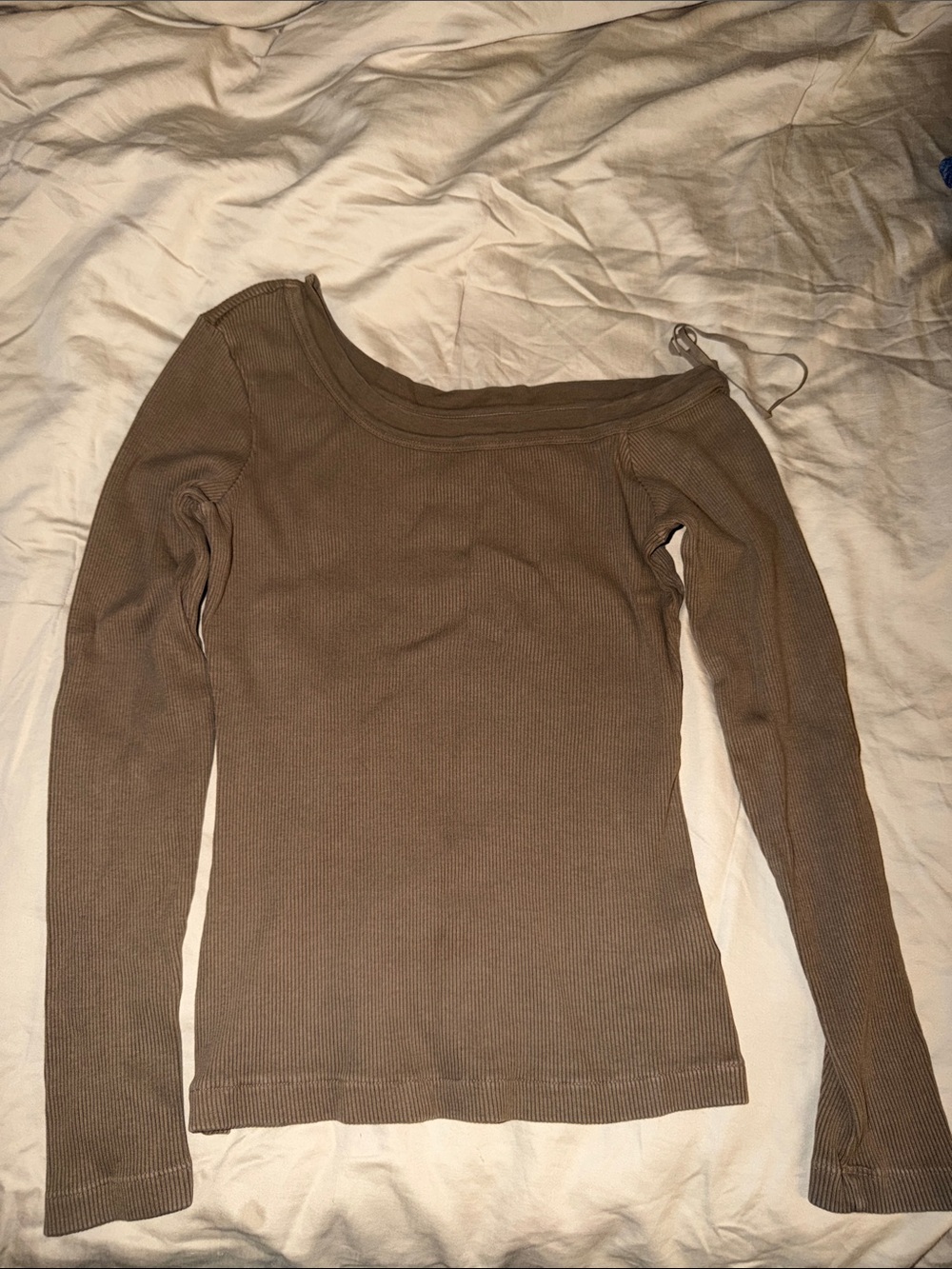 Citizens Of Humanity Ribbed Off-Shoulder Top - Mocha Brown